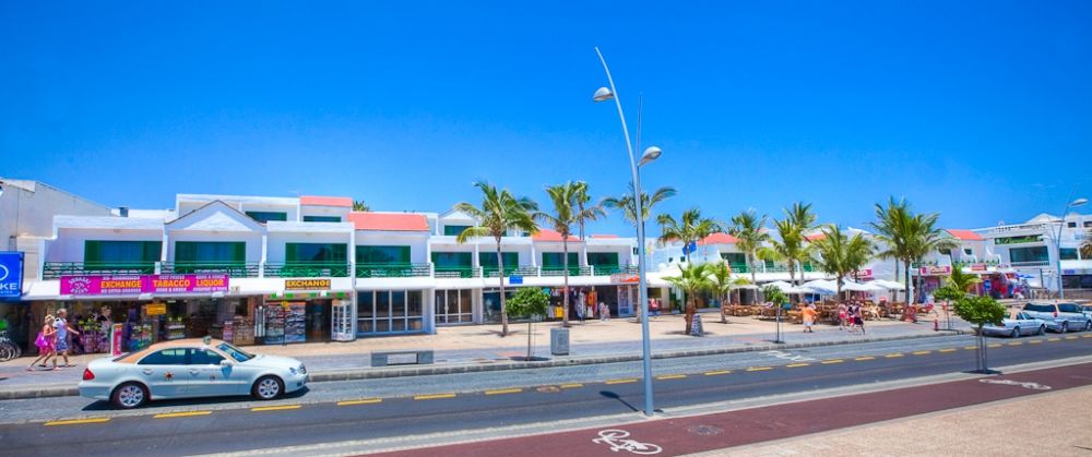 Rocas Blancas Aparthotel